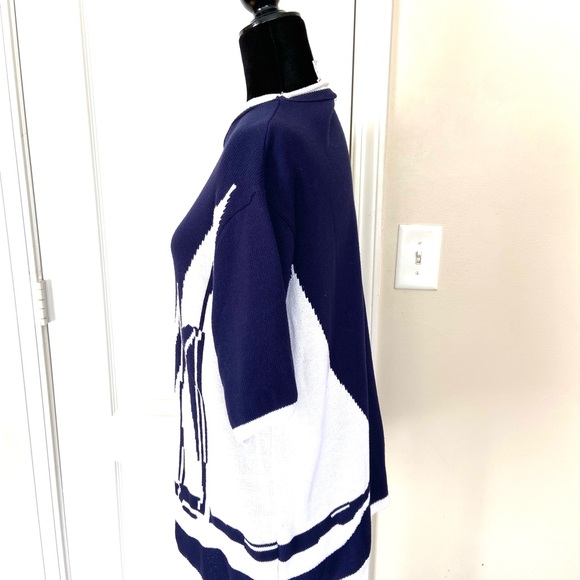 Collection Company T-Shirt size XL - Picture 5 of 13